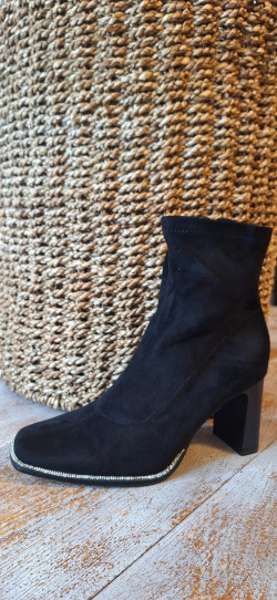 JESSICA negro, botin