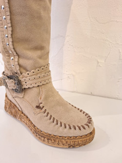 TRUE beige, bota