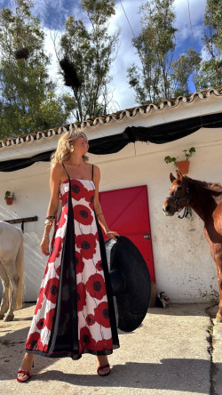 ANAMI amapola beige/rojo, vestido largo